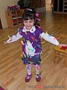 palyaço oyunları, halat çekme, çuval yarışı, mandal oyunu, ebe oyunu, körebe, halka oyunu, eski minder, yağ satarım bal satarım,